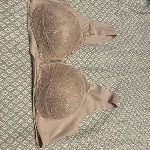 Nude Front Clip Bra
